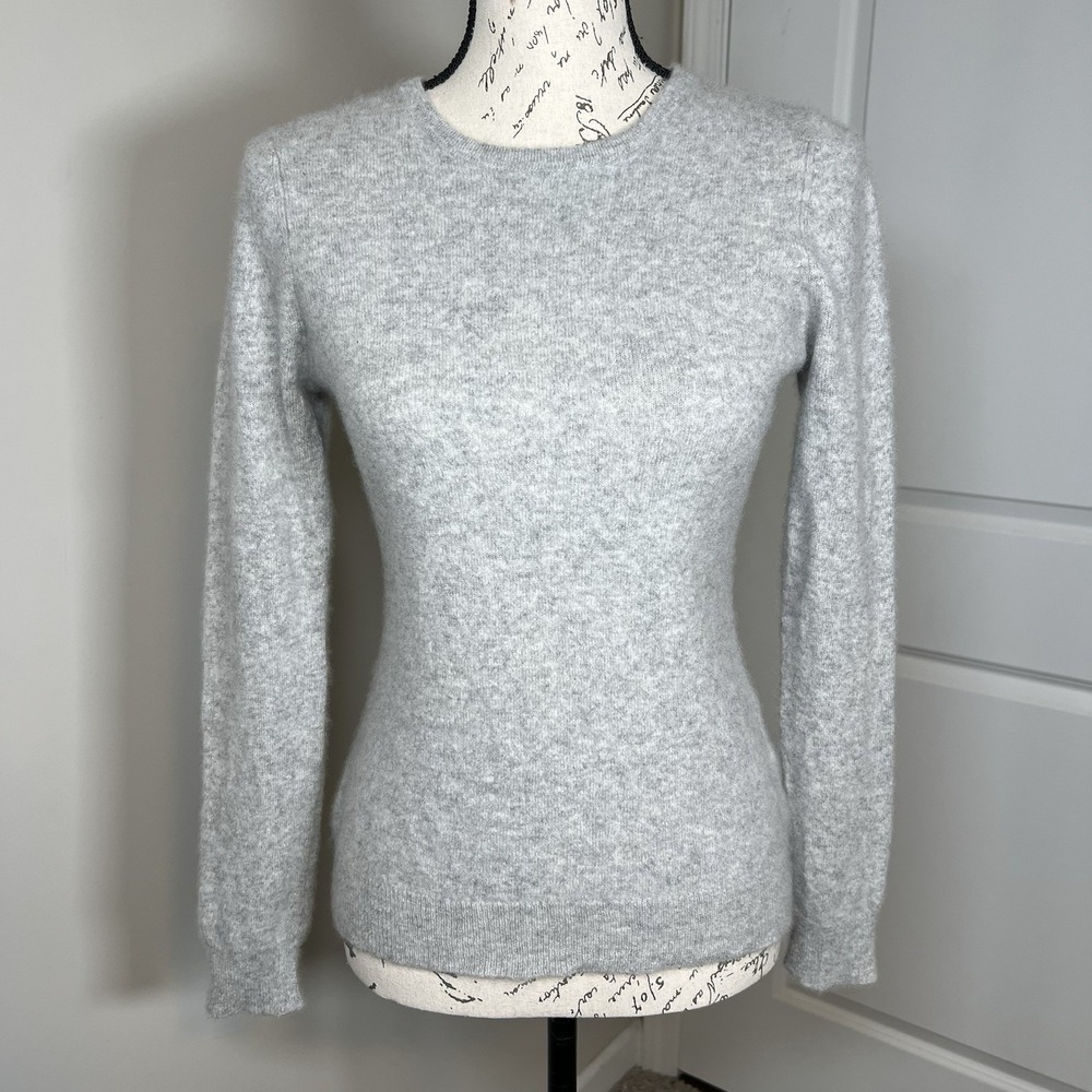 Charter Club Luxury 100% Cashmere Pullover Sweater XS/S Grey Classic Cozy READ